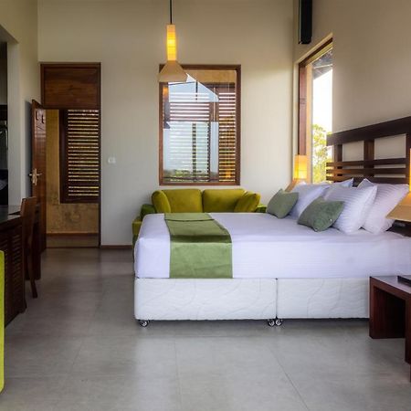 Rock Wild Yala Hotel Exterior foto