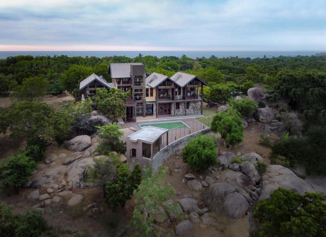 Rock Wild Yala Hotel Exterior foto