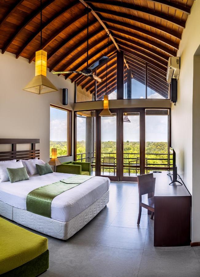 Rock Wild Yala Hotel Exterior foto